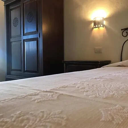 Domo Antiga Guest Гостевой дом