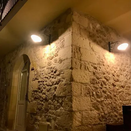 Domo Antiga Guest Гостевой дом