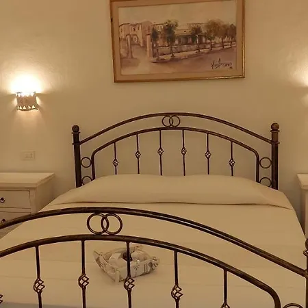 Domo Antiga Guest 4*