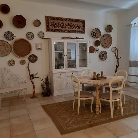 Domo Antiga Guest Pensión
